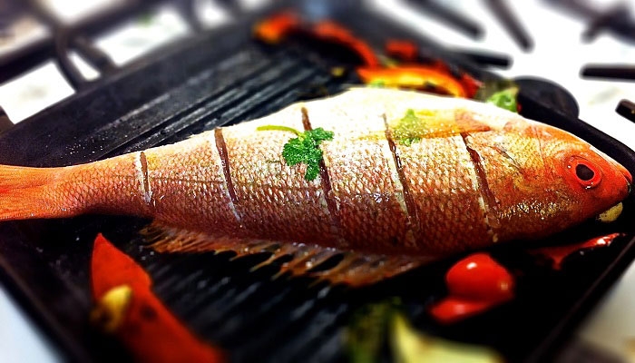 ماهی کبابی خوشمزه
